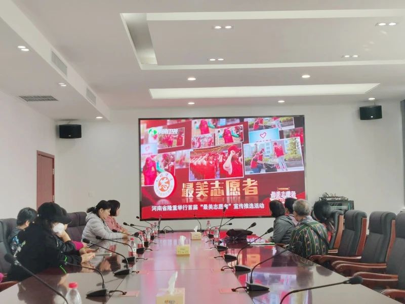 学习模范事迹 争做时代新人