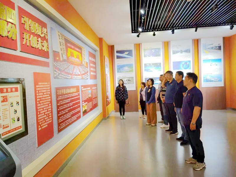 财务审计党支部开展 “学习二十大 奋进新征程”主题党日活动