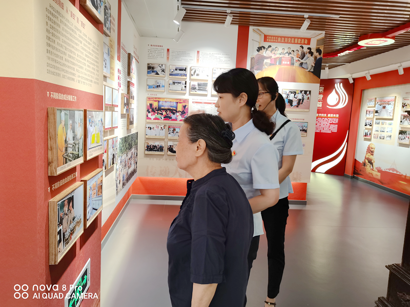 学中心历史 做时代新人