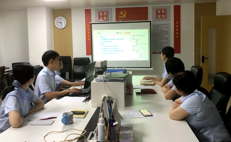 传承红色基因  凝聚爱国力量