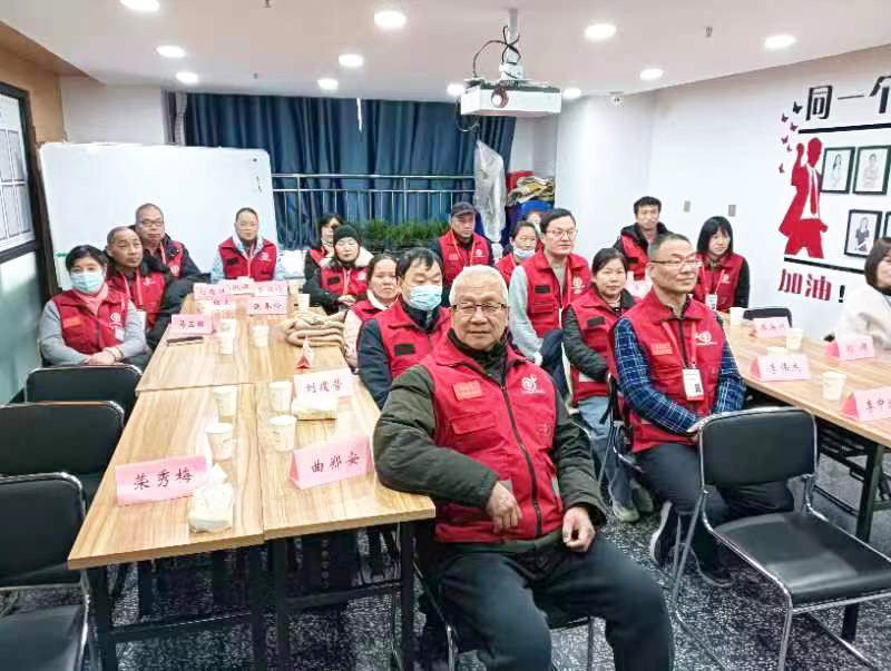 省会无偿献血志愿者服务队荥阳分队召开2023年度总结交流会