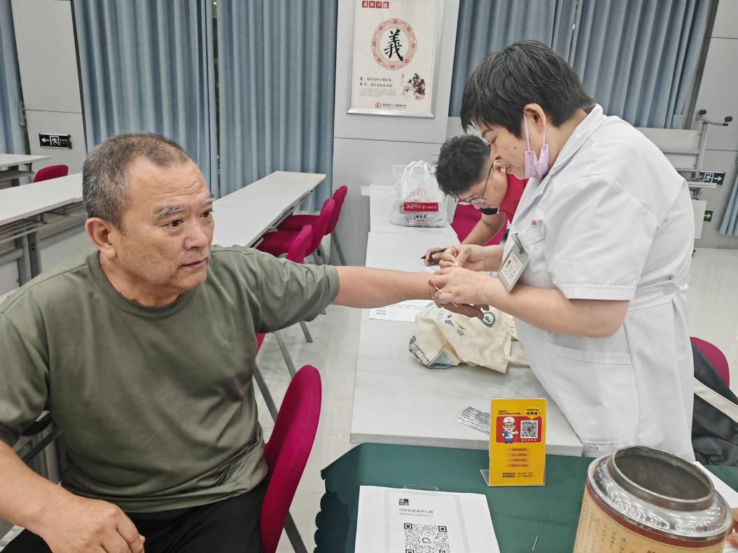 中医知识进单位,白露时节话养生