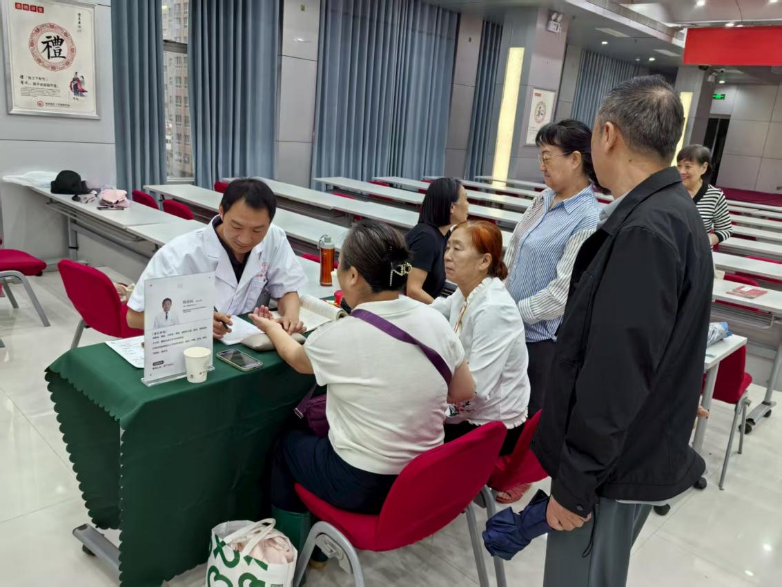 中医知识进单位,白露时节话养生