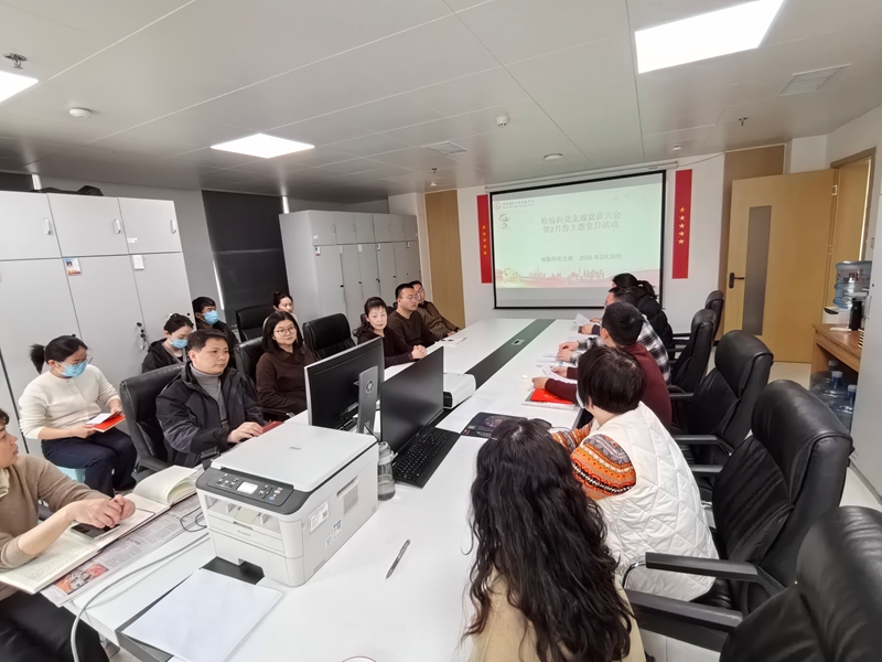 学习榜样精神  强化担当作为