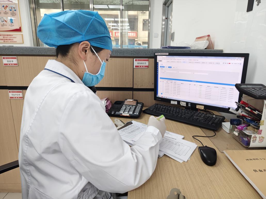 热血护航，与生命共进退