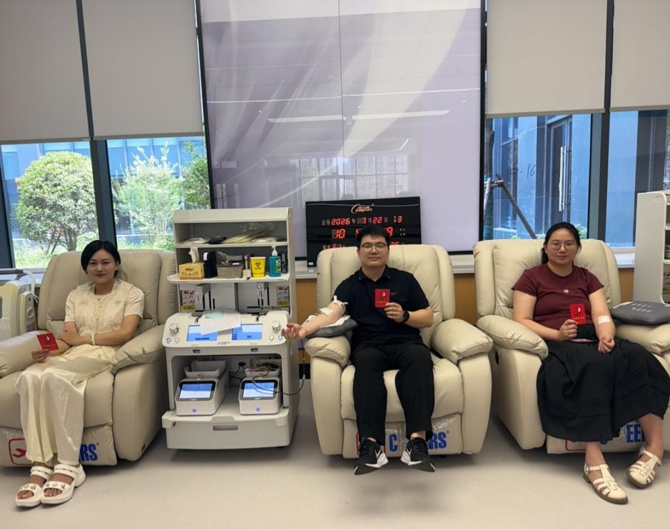 深学笃行铸忠诚 热血奉献践初心