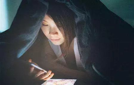 只要我不睡，这一天就没结束
