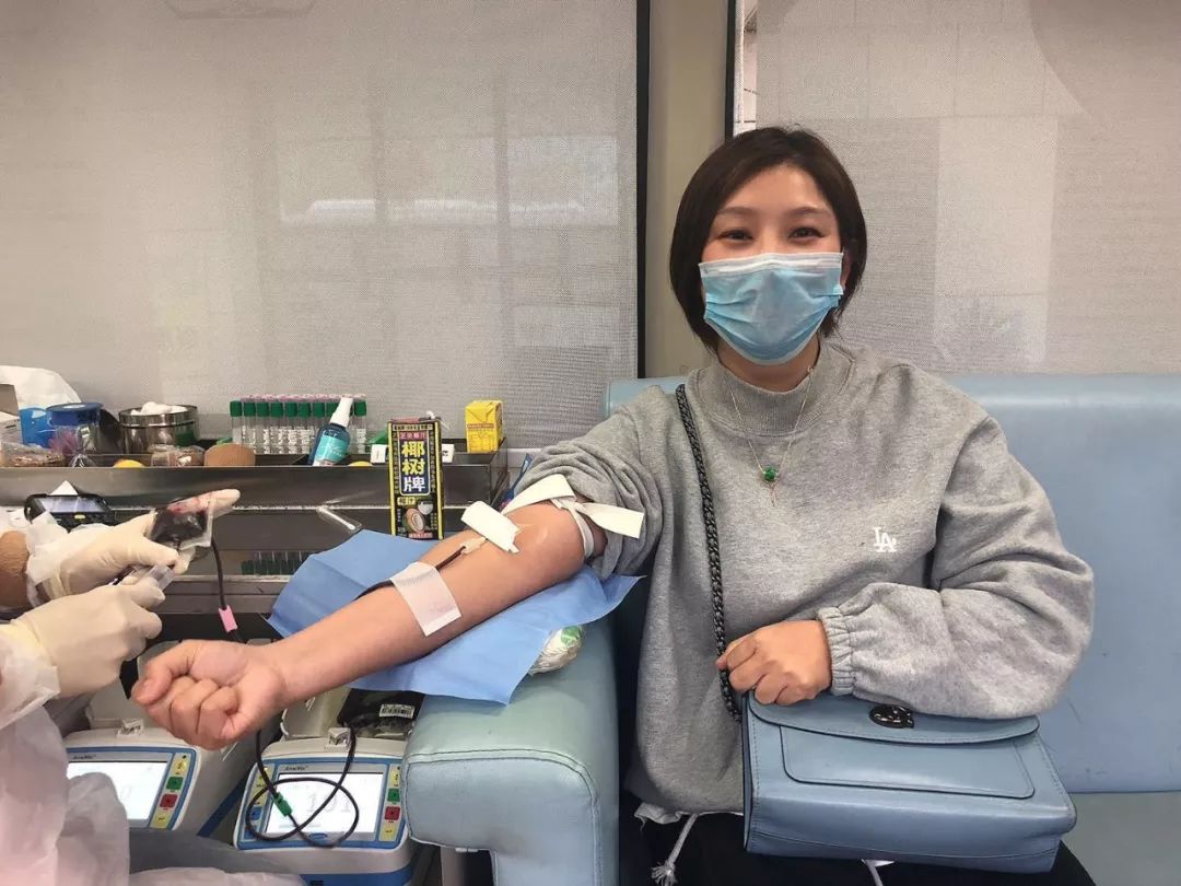 献血战“疫”，海南现代妇儿首当其冲！