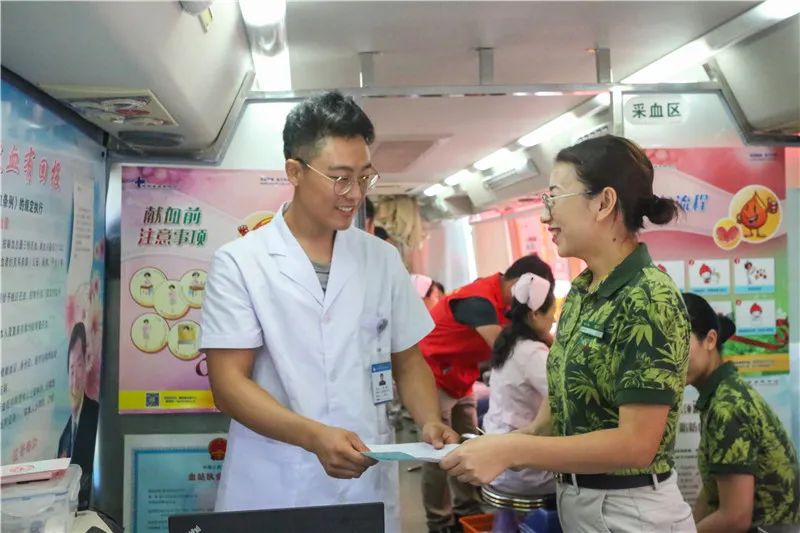 自贸标兵|秦瑶：平凡岗位上的“多面手”