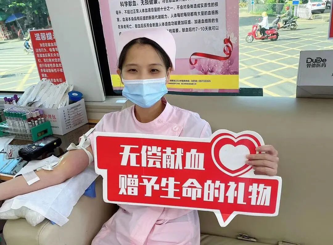 在接种新冠疫苗前，血液人集体行动...