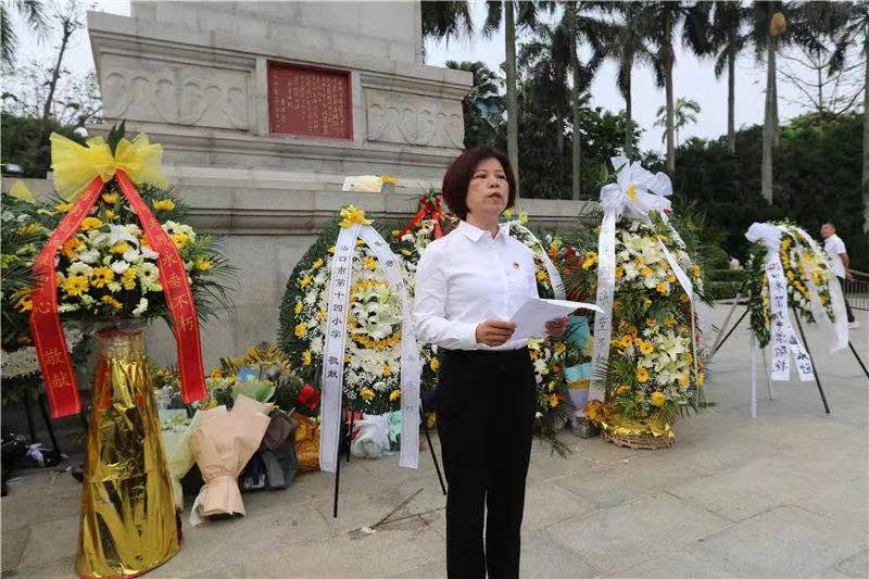 省血液中心开展“祭先烈 学党史 悟思想”主题党日活动