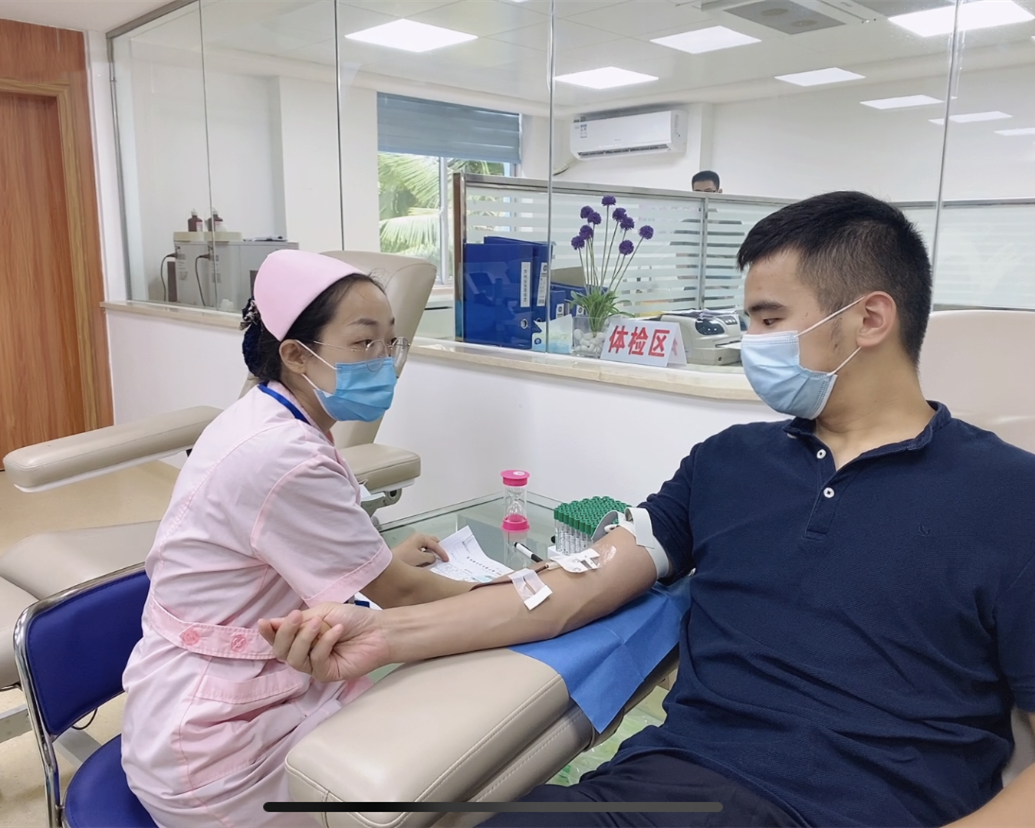点赞！你救人的样子真美！