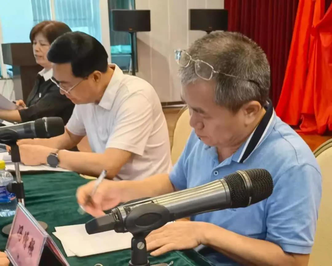 省血液中心召开2021年第一季度党建暨党风廉政建设和反腐败工作会议