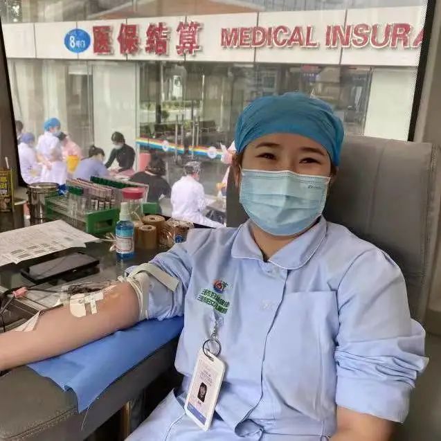白衣天使展风采 点滴热血暖人间