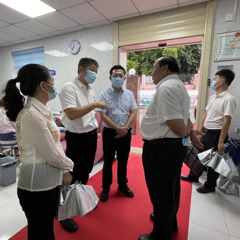 五指山市首个献血屋正式揭牌启用