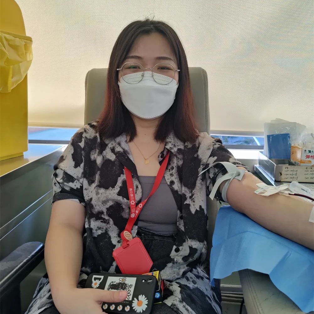 以热血践行企业担当——中国建设银行海南省分行、海南今时科技有限公司开展无偿献血活动
