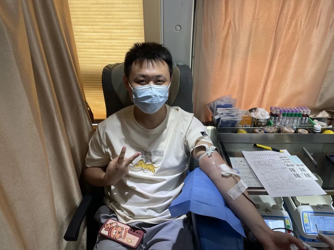 践行医者初心 争做献血先锋——海南省肿瘤医院、海南成美医院、海南口腔医院开展无偿献血活动