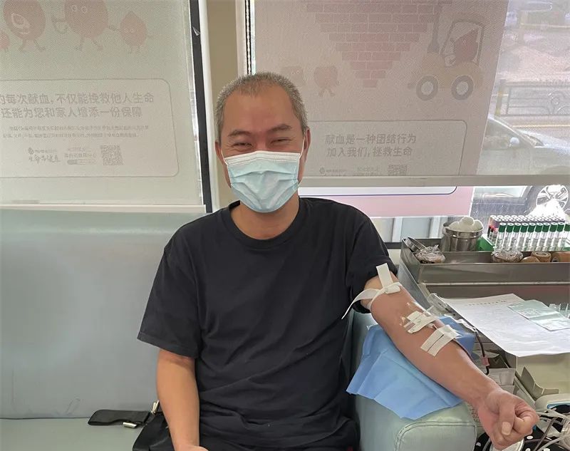 献爱心 用热血为生命加油——中国工商银行海南省分行开展无偿献血活动