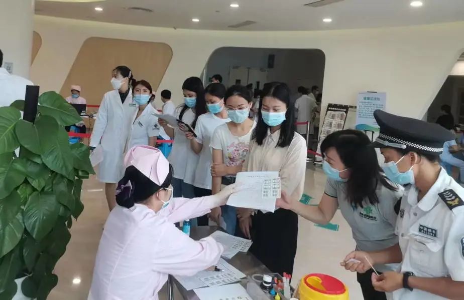 践行医者初心 争做献血先锋——海南省肿瘤医院、海南成美医院、海南口腔医院开展无偿献血活动