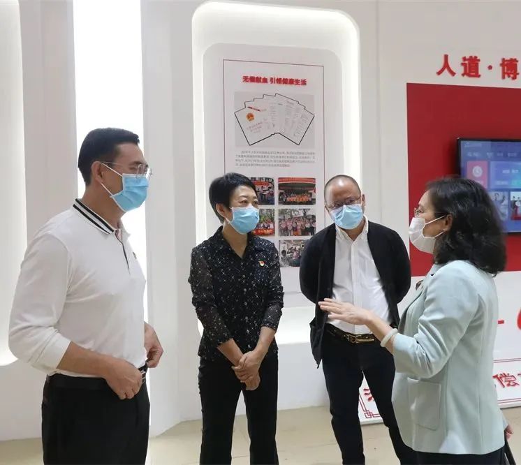 驻省卫健委纪监组、省卫健委人事处、机关党委工会党支部，省血液中心党支部，省中医院内科党支部，澄迈土尾村党支部联合开展主题党日活动