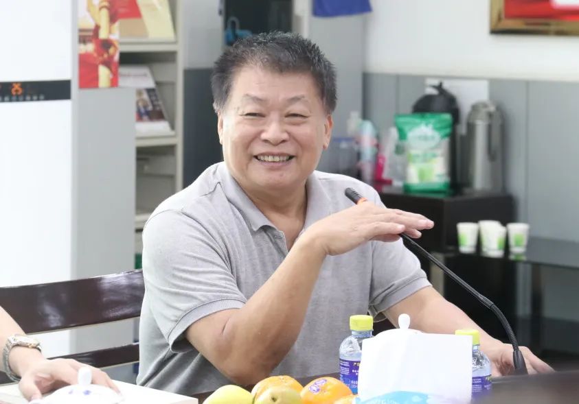 海南省血液中心召开退休干部职工“学习二十大 奋进新征程 永远跟党走”座谈会