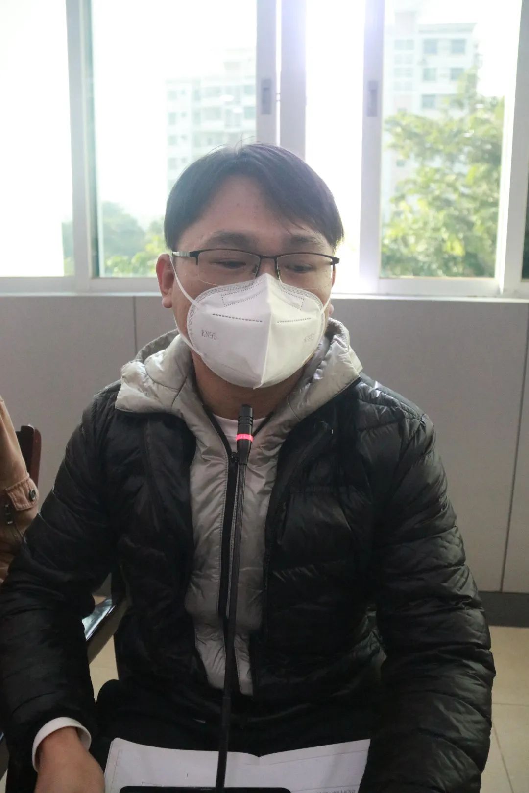 省血液中心召开2022年度党员领导干部民主生活会征求意见座谈会
