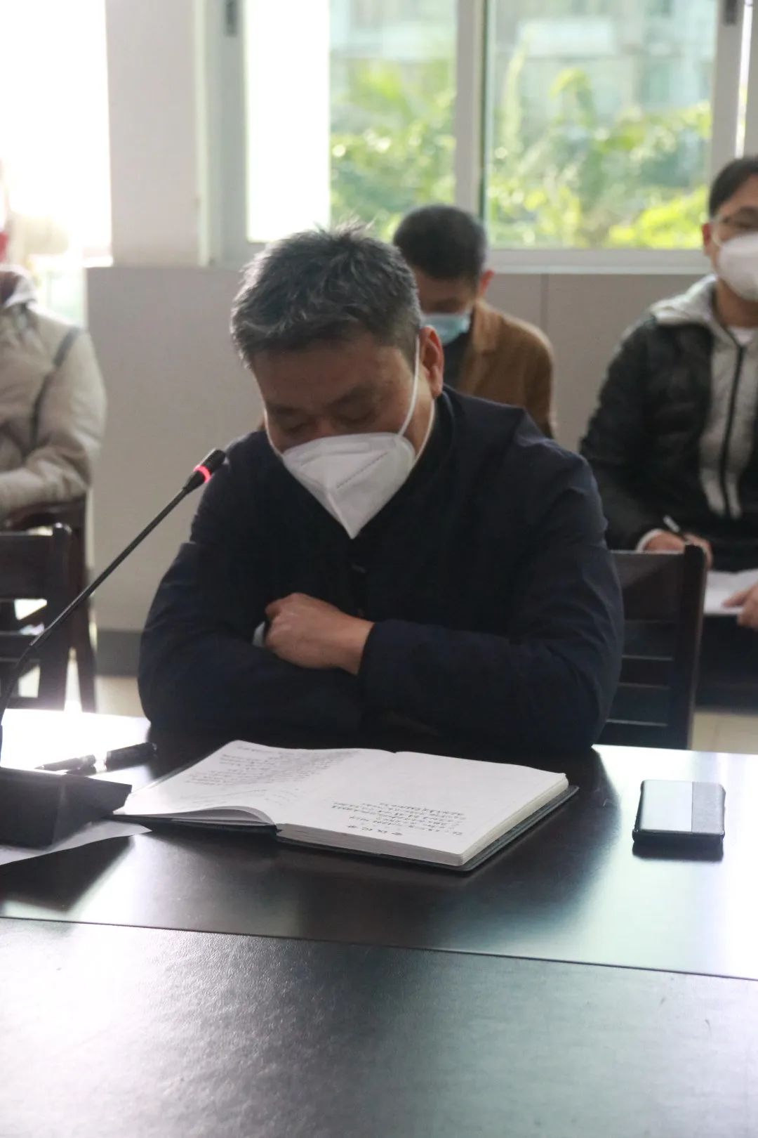 省血液中心召开2022年度党员领导干部民主生活会征求意见座谈会