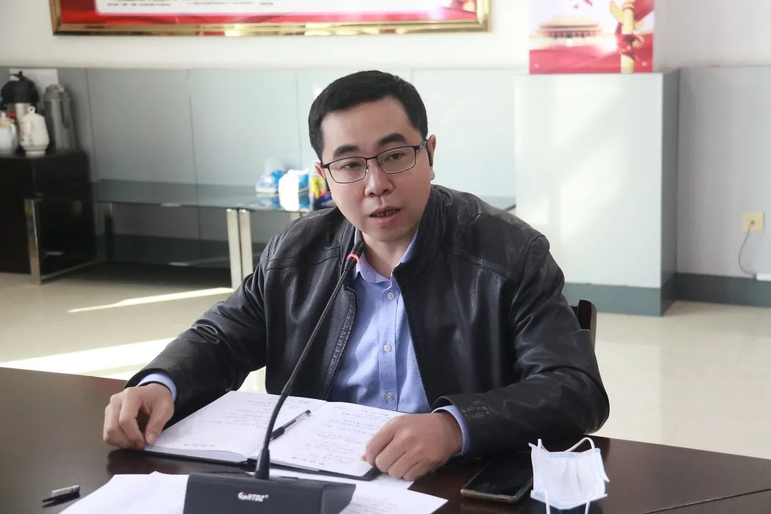 省血液中心召开2022年度党员领导干部民主生活会征求意见座谈会