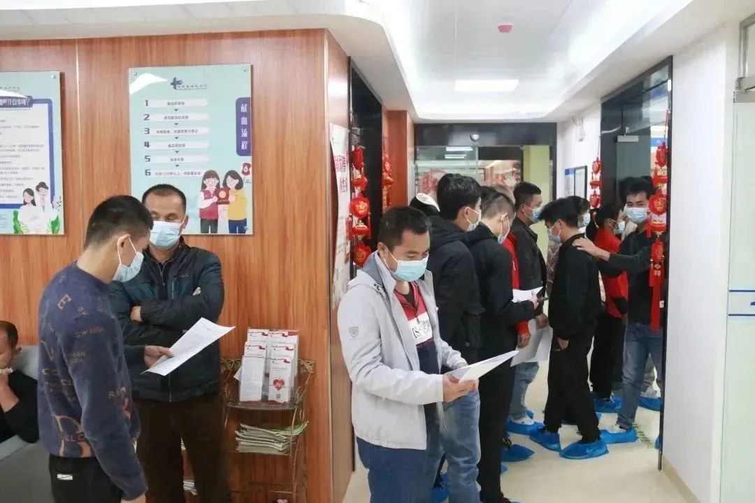 前“兔”无量，土尾村村民带来新春温暖
