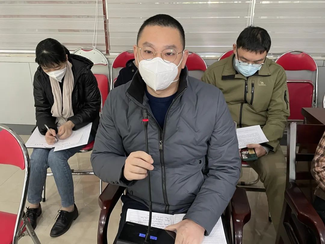 省血液中心召开2022年度党员领导干部民主生活会征求意见座谈会