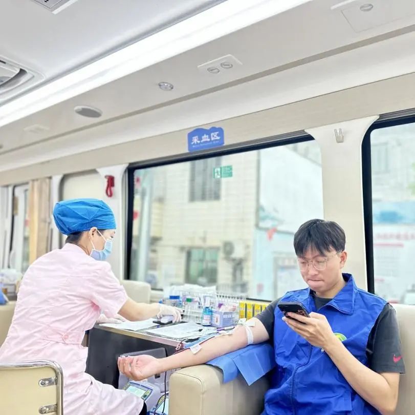 小乡镇里涌大爱——无偿献血走进文昌市蓬莱镇