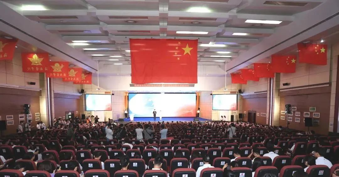 海南省举行庆祝2023年世界献血者日暨无偿献血表彰活动