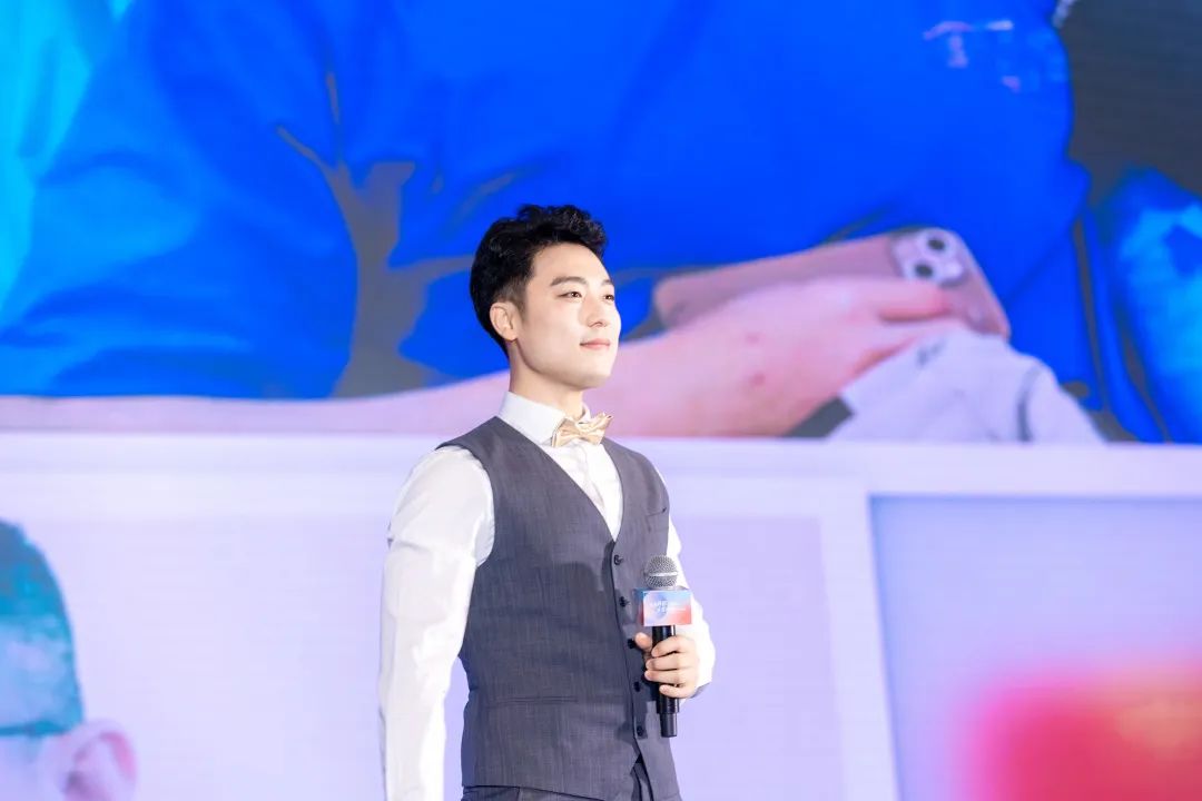 Hi , 热血者朋友，这是一篇关于你们的专属回忆！