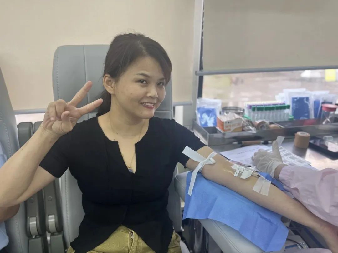 爱心凝聚力量 热血传递真情——海南省老年病医院组织无偿献血活动