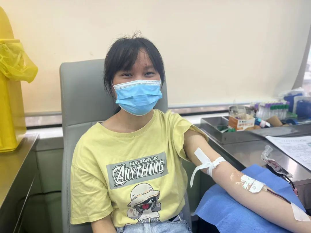 爱心凝聚力量 热血传递真情——海南省老年病医院组织无偿献血活动