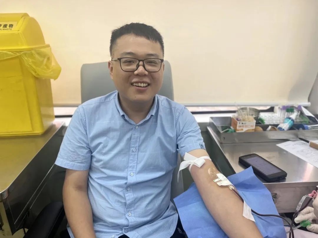 爱心凝聚力量 热血传递真情——海南省老年病医院组织无偿献血活动