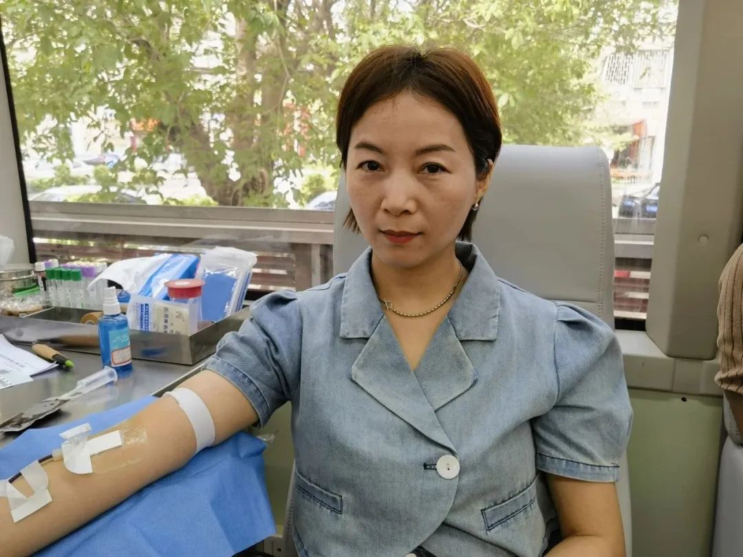 捐献热血 传递爱心——海口威立雅水务有限公司开展无偿献血活动