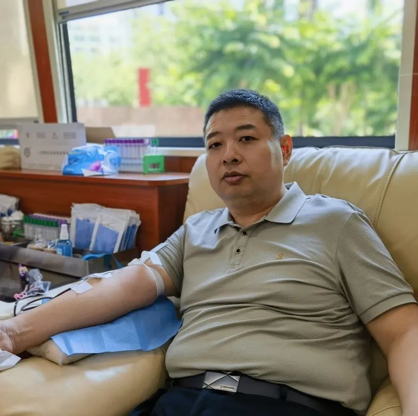 捐献青春热血 彩绘人生画卷——2024年海南日报报业集团无偿献血爱心活动