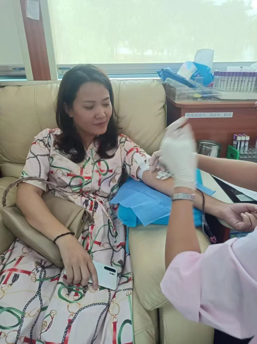 台风无情人间有爱｜多家单位及社会各界爱心人士果断“挽袖”献血