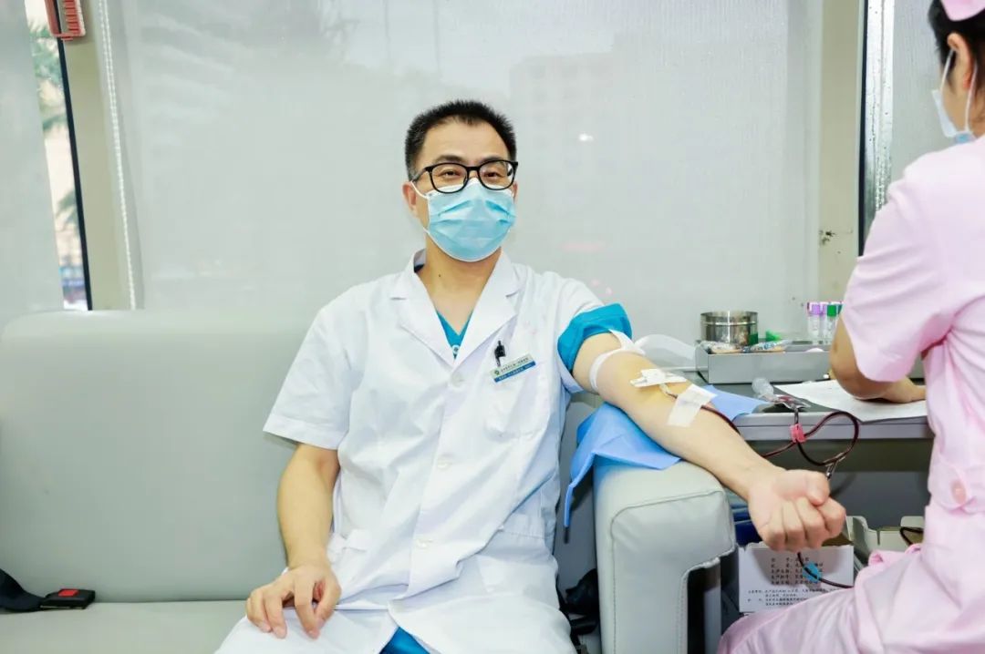 热血有我 医者先行——海南医科大学第一附属医院组团献出“挽袖之爱”