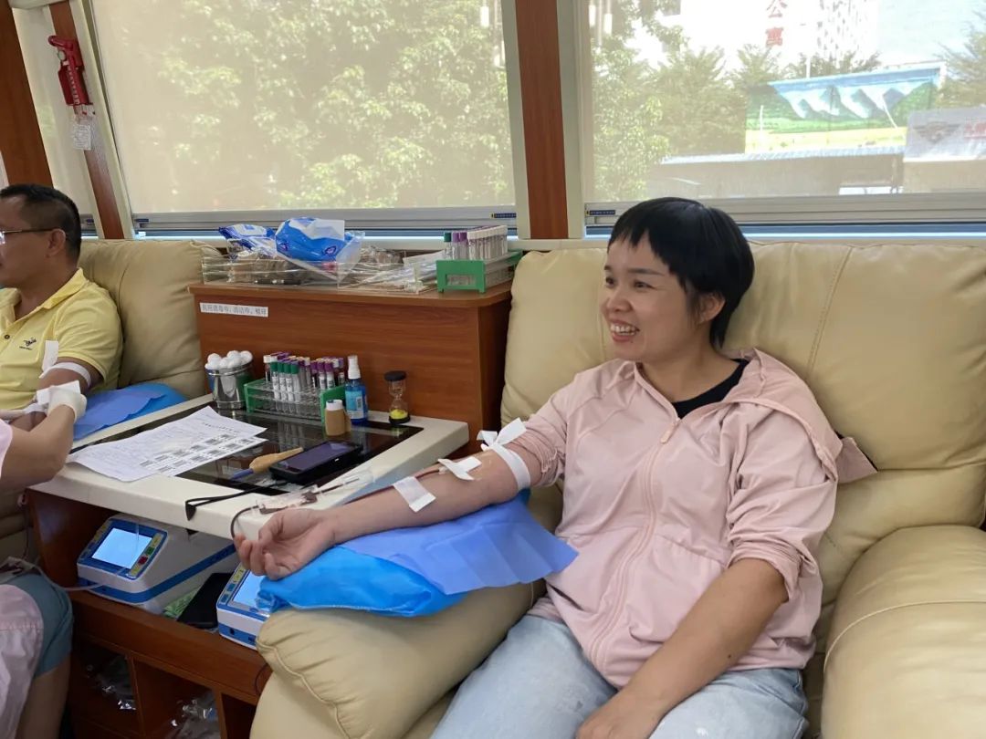 台风无情人间有爱｜多家单位及社会各界爱心人士果断“挽袖”献血