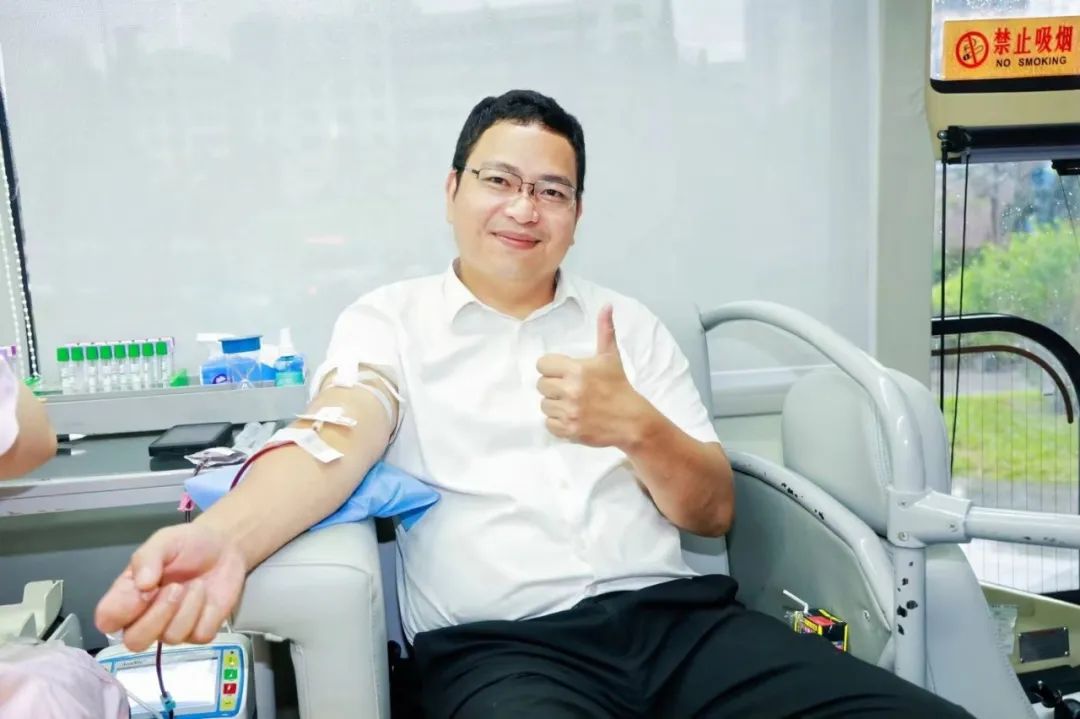 23年献血33次 医师李国雄的“医”腔热血