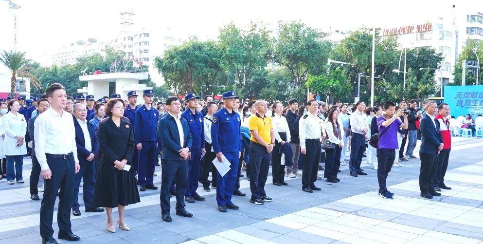 无偿献血 挽救生命的爱——海南省举办第六个无偿献血宣传月启动仪式