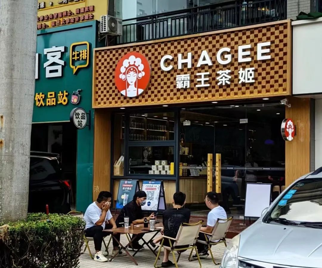 海大夜市炸场活动，美食与热血双杀，速来！