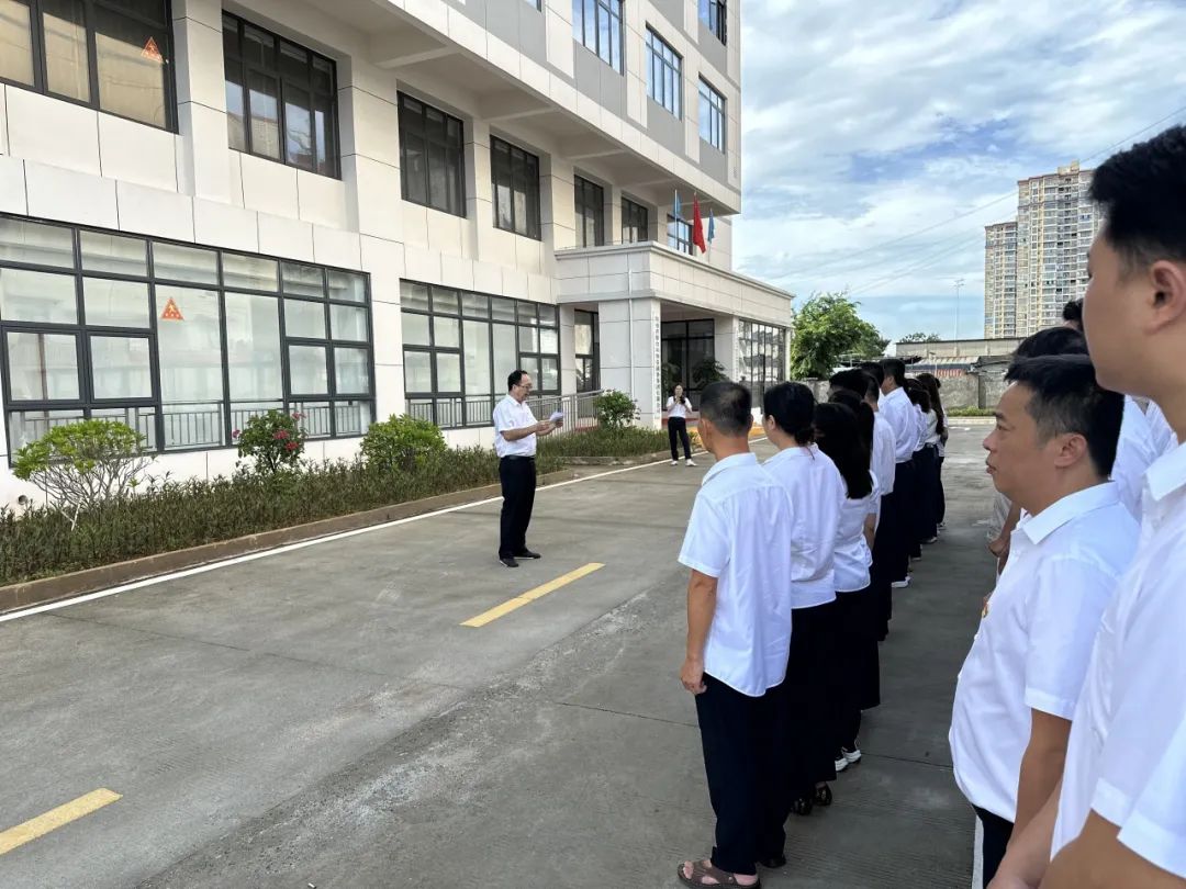 热血践初心 奉献庆“七一”——海南多家单位联合开展无偿献血活动献礼党的生日