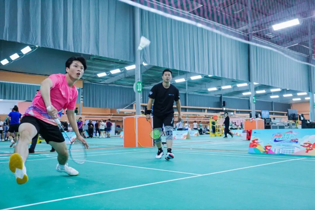 热血收官，为爱挥拍！海南省血液中心第二届“热血公益杯”羽毛球赛圆满落幕！