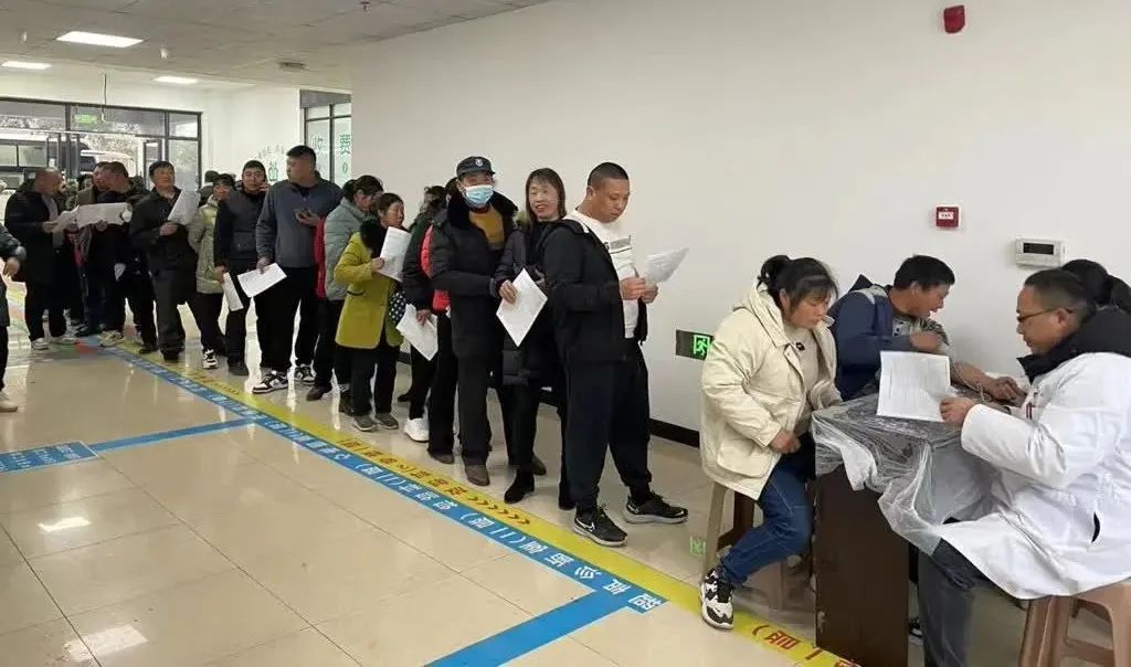 传递温暖!定文镇开展无偿献血活动