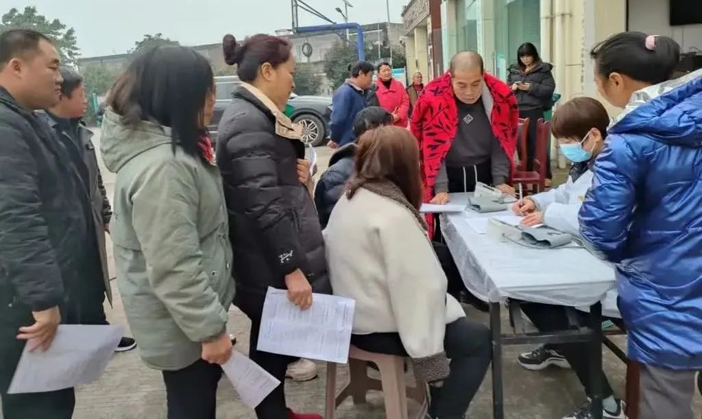 传递温暖！定文镇开展无偿献血活动