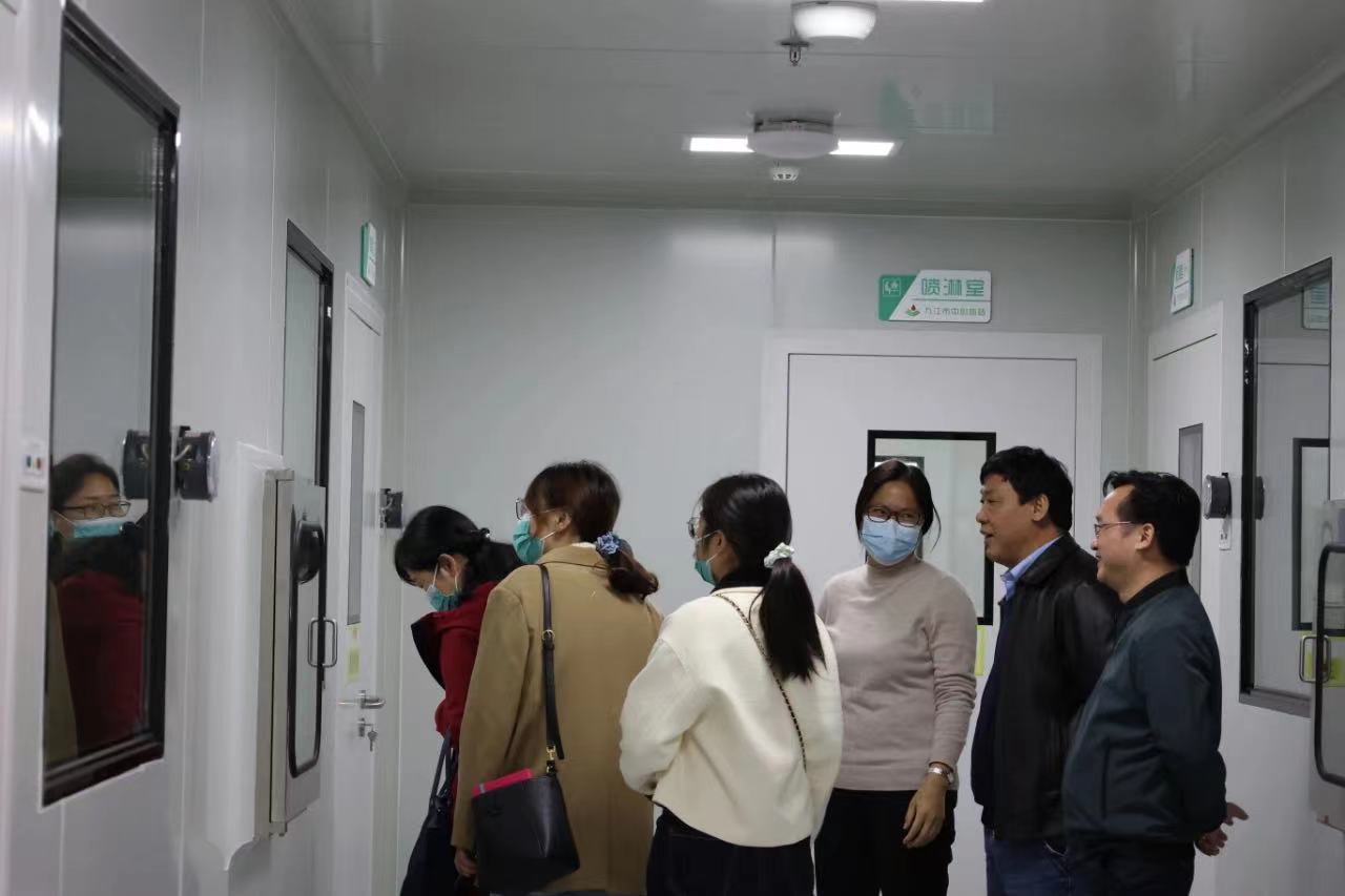 连云港市红十字中心血站一行来我站 参观交流