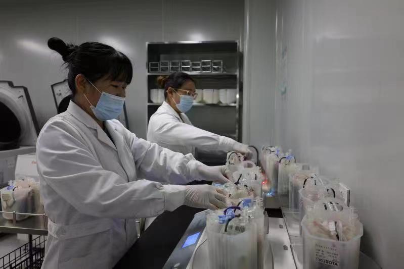 博爱在心 献血于行